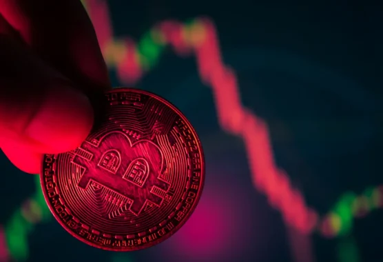 Топ трейдъри предупреждават: Биткойн може да се срине до $90K – ето защо